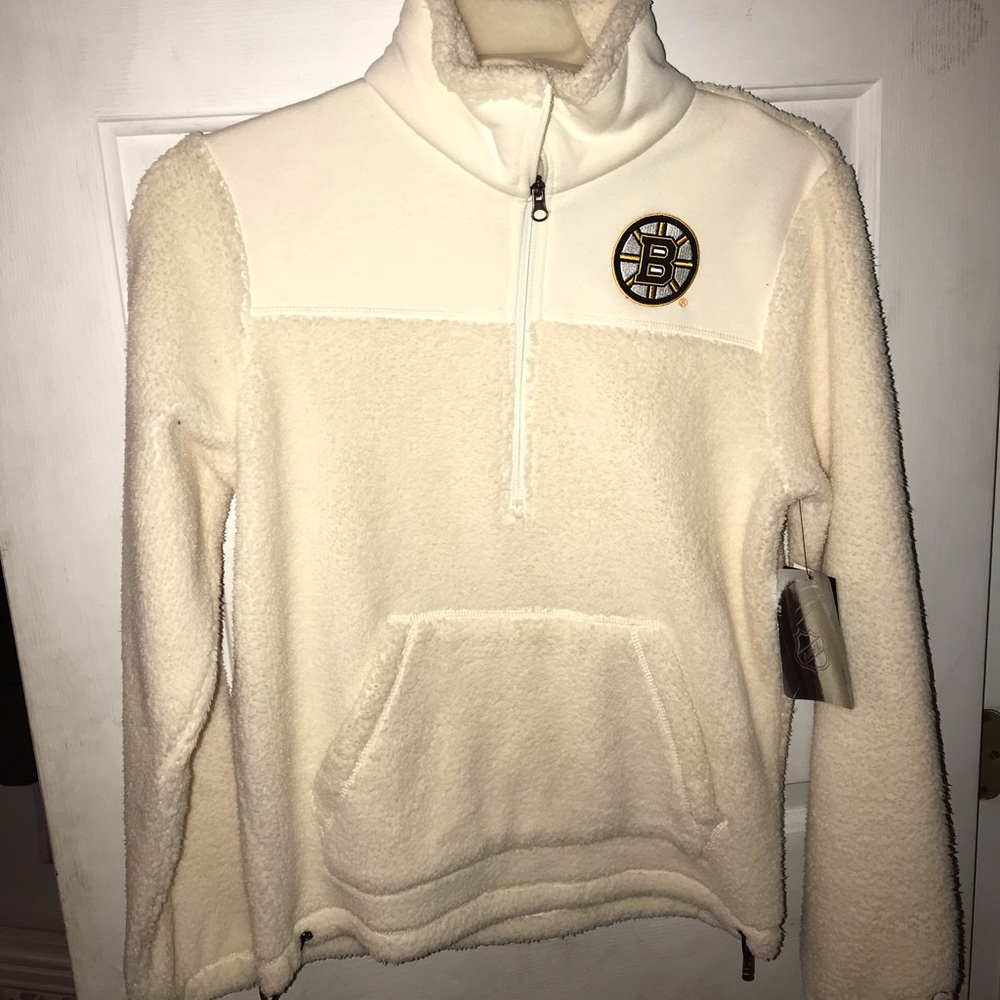 Boston Bruins fuzzy half zip
